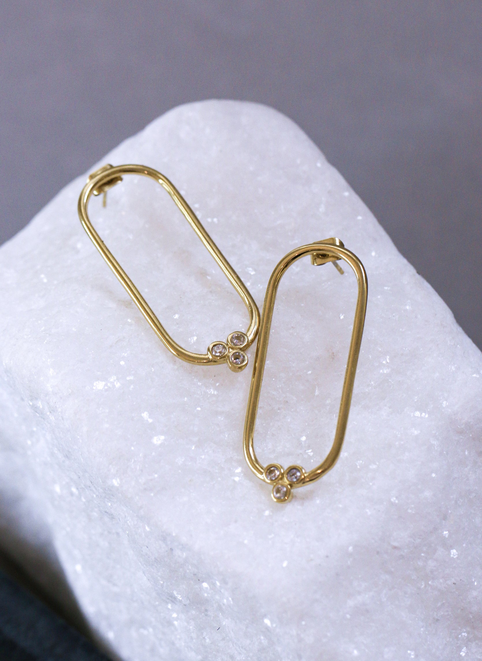 Drop earrings Mania