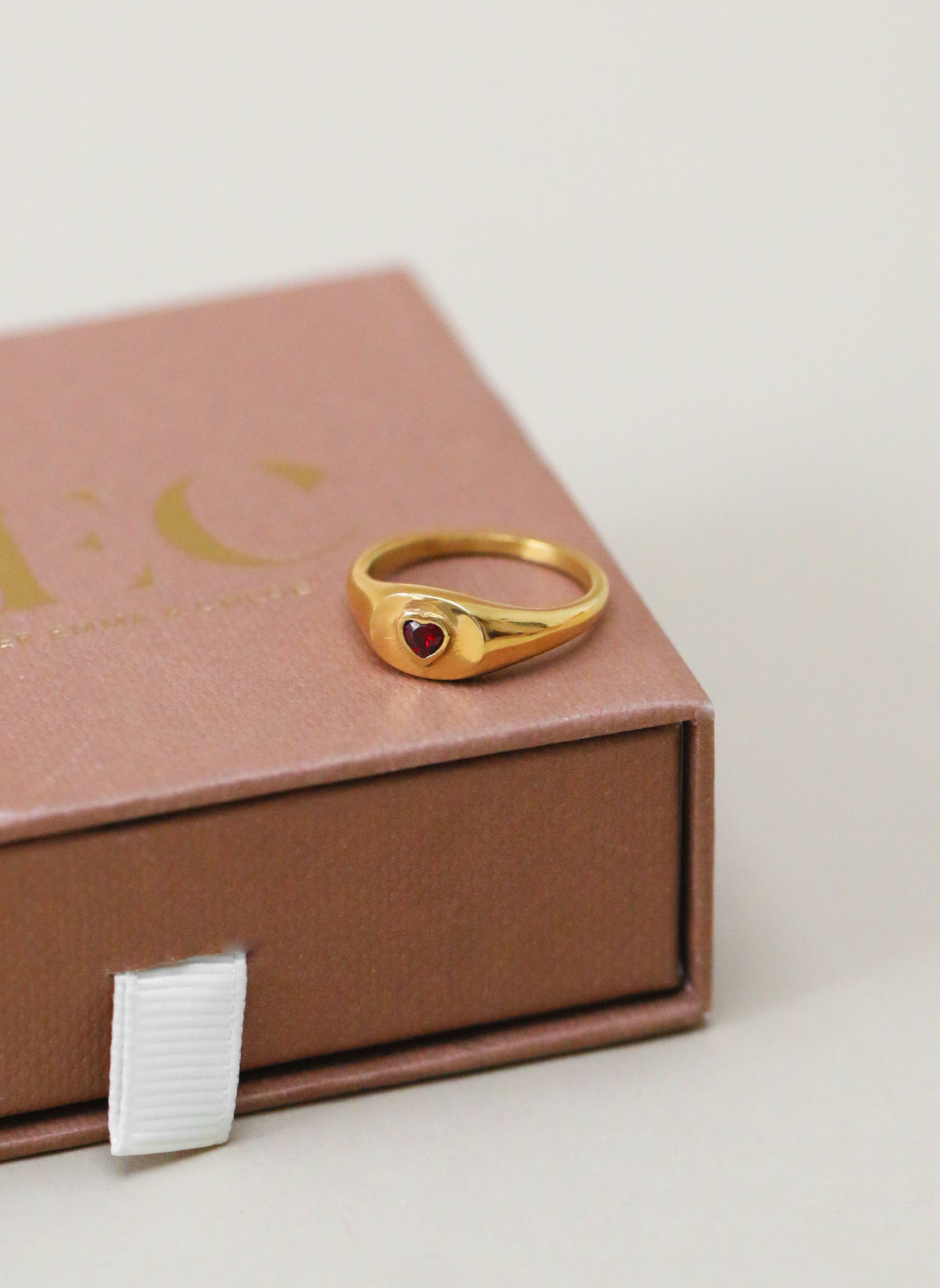 Bague fine Marina