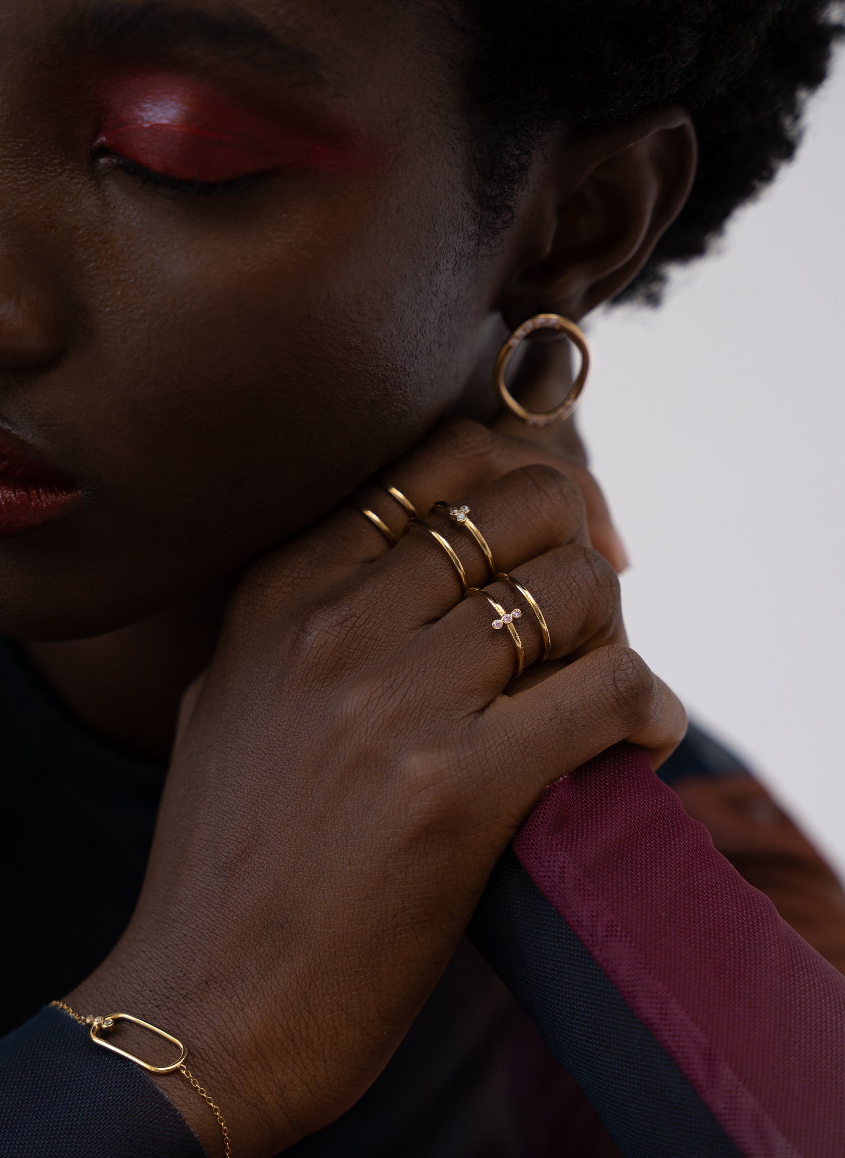 Thin ring Nyx