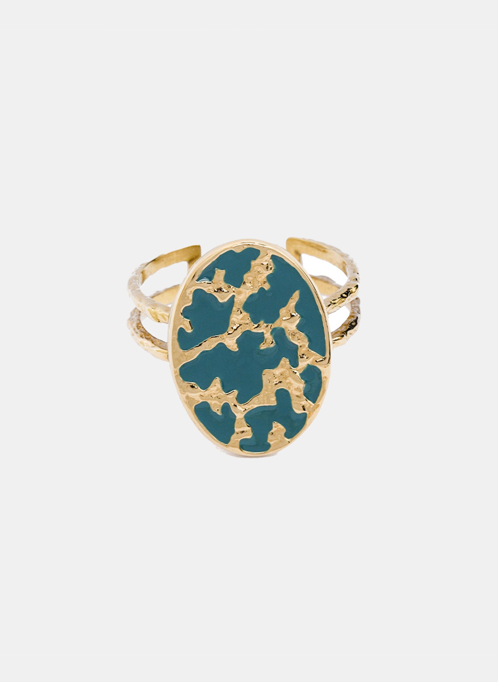 Large ring Ourea