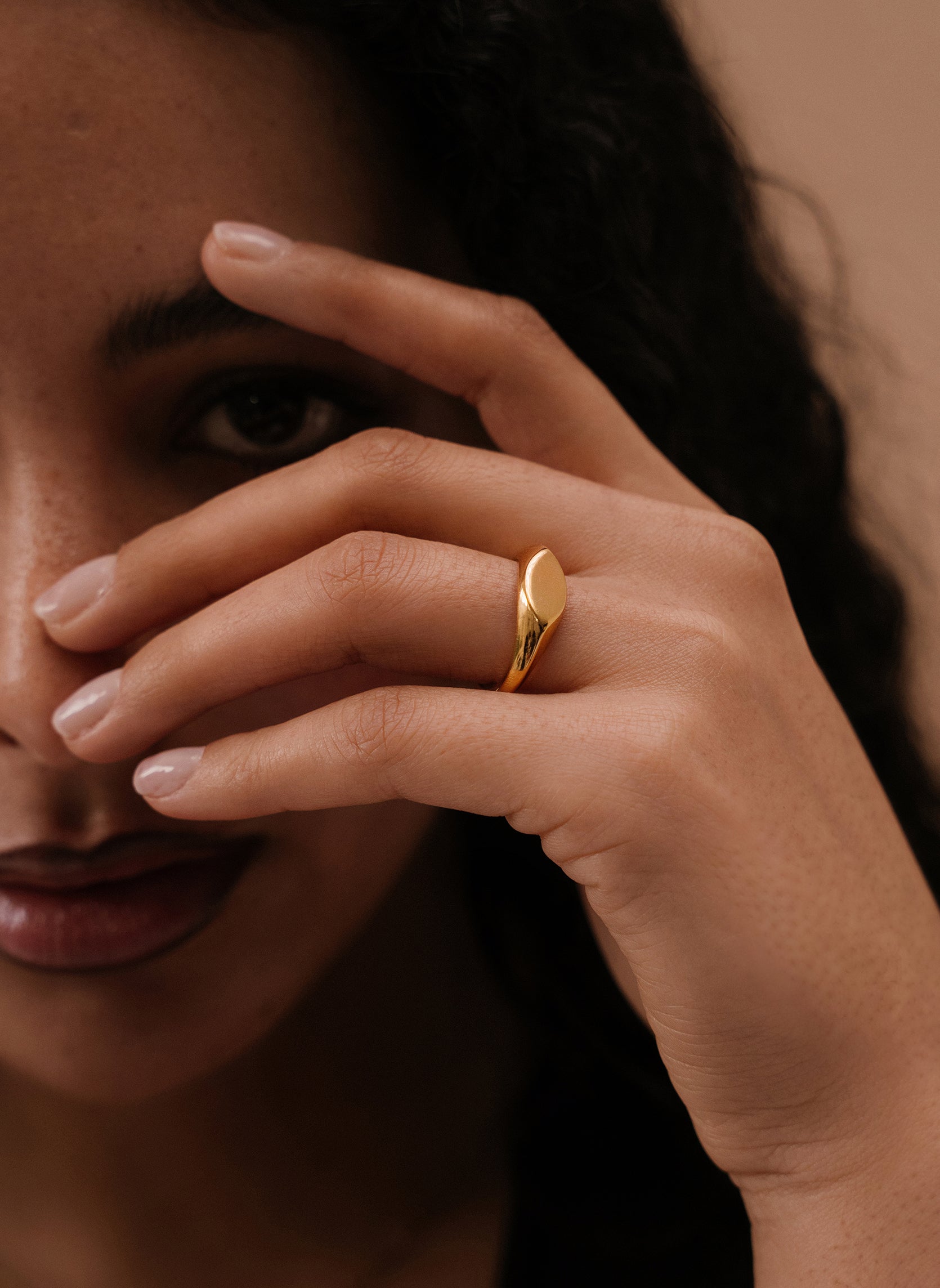 Thin ring Wade