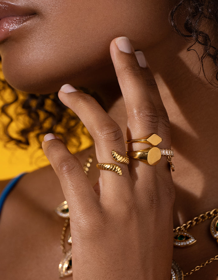 2024 Ring Stacking Trend: How to Wear Multiple Rings at Once