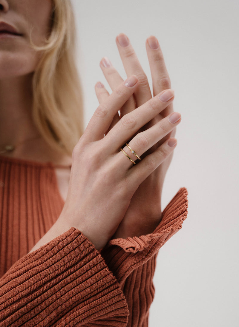 Thin ring Mercure